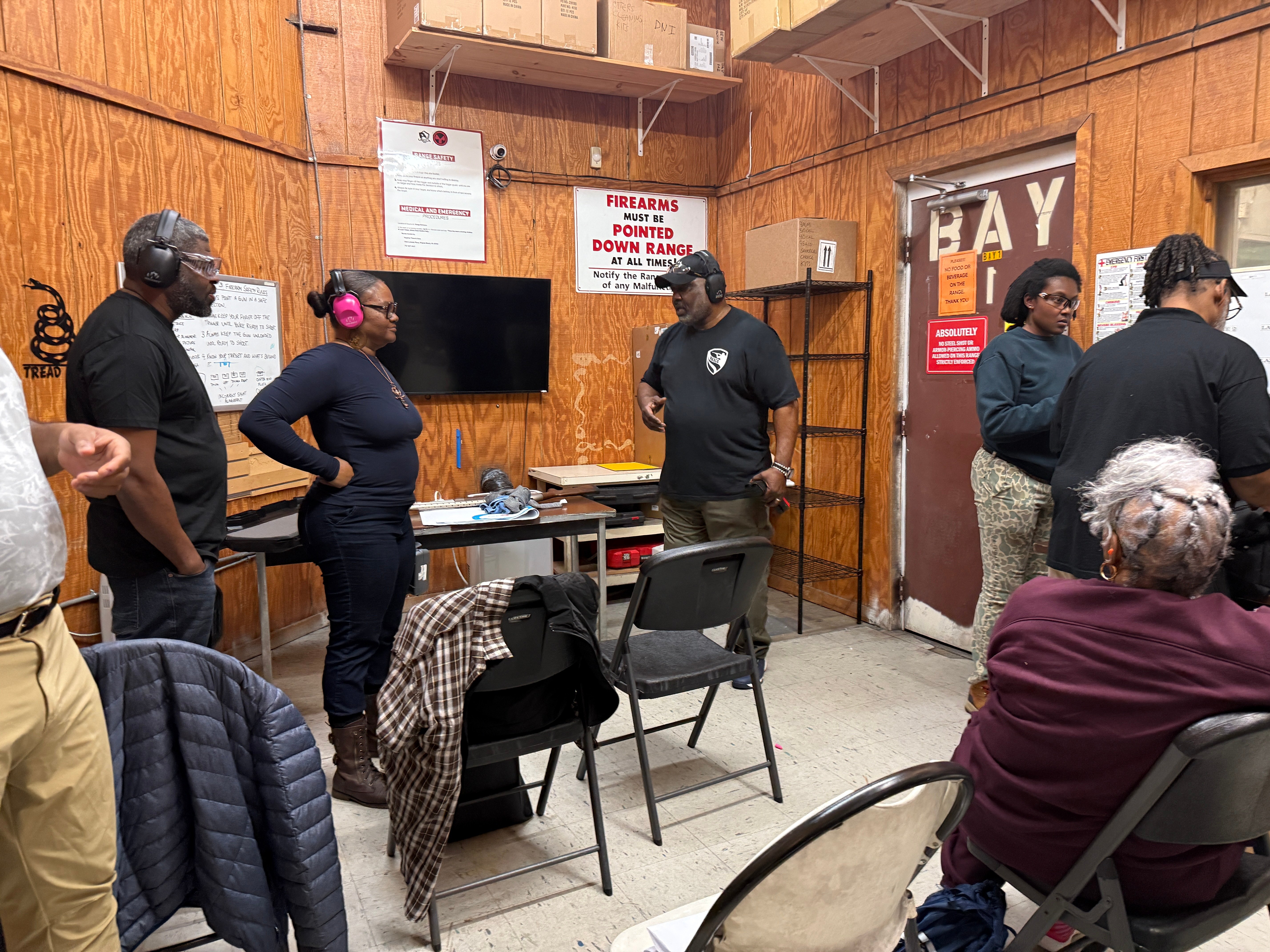 Kinfolk Outpost Black Survivalist